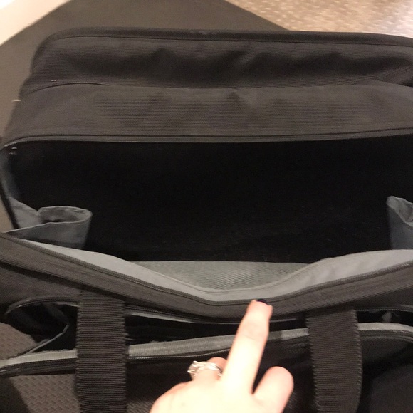 HUGE! Briefcase/carryon Zappos! - Picture 3 of 8